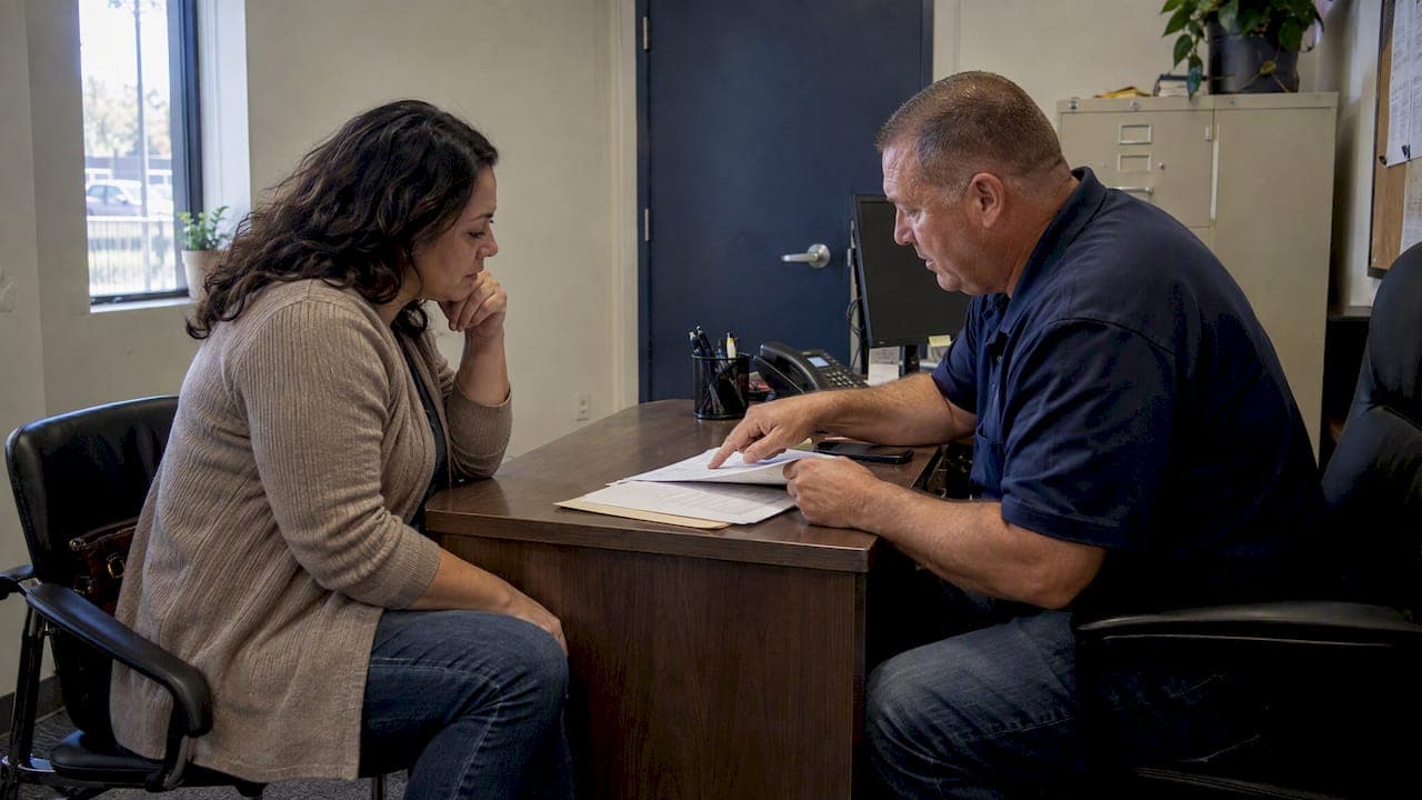 Questions to Ask a Bail Bondsman Before You Sign